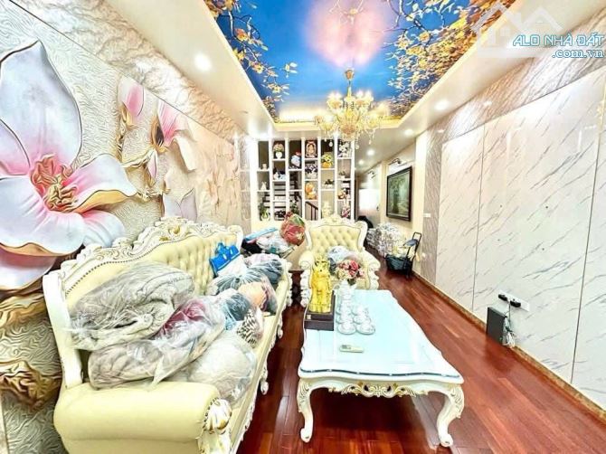 Bán Nhà Phùng Chí Kiên 38m2, phân lô, ô tô tránh Trước Nhà Giá 7 Tỷ Nhỉnh - 1