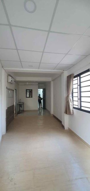 Bán gấp nhà đẹp ở ngay Cao Lỗ, xe hơi ngủ nhà, 120m2, SHR, chỉ nhỉnh 16 tỷ. - 1