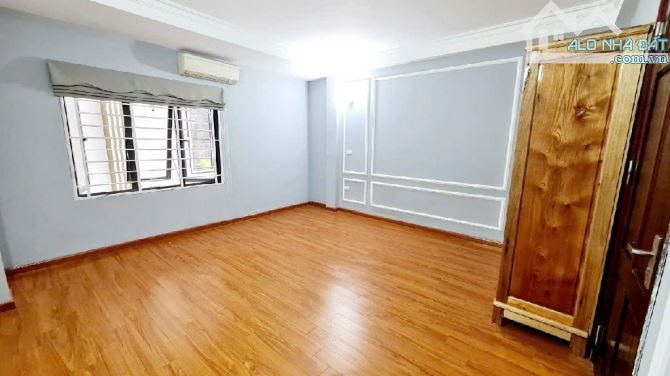 37m2 x 5 tầng phố Vĩnh Tuy , rất gần mặt phố , ngõ rộng thoáng đẹp - 1