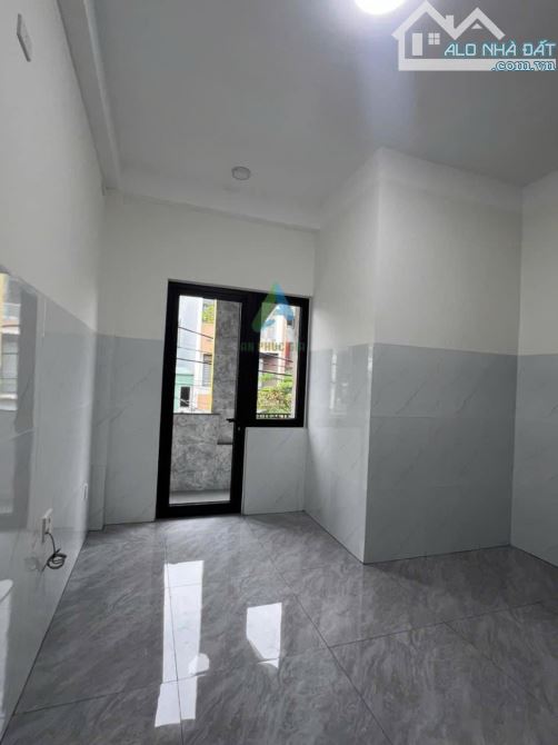 CHO THUÊ NHÀ NGUYÊN CĂN MẶT TIỀN 2 TẦNG BÙI HIỂN - 85 M² - 3 PN - GIÁ 12 TRIỆU - 1