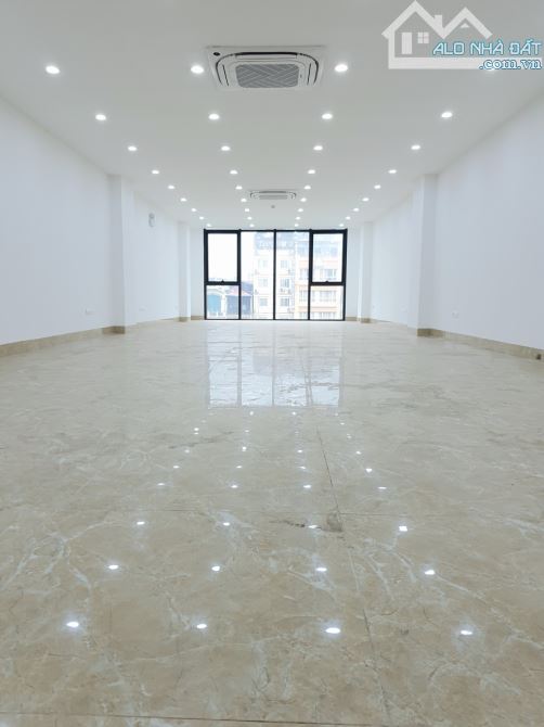 Bán Building mặt phố Bạch Mai 210m2 8 tầng mt 7m giá 1xx sổ vuông - 1