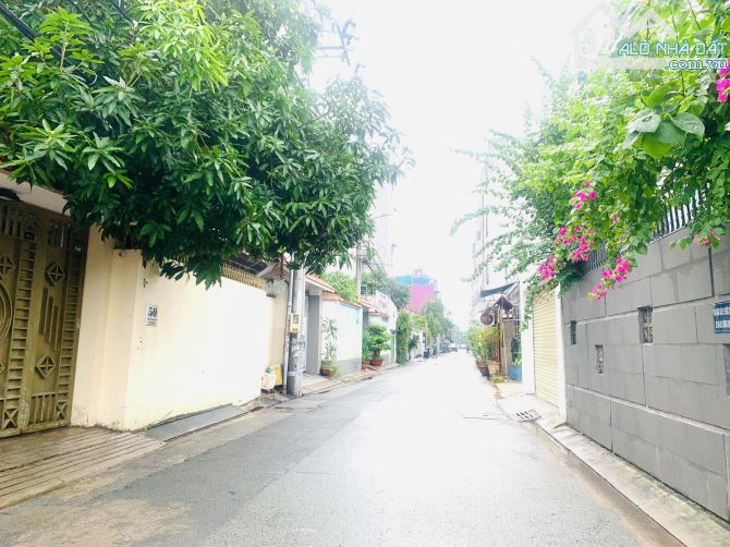 Bán Đất Ngay Đường Trần Não 320m2(11mx28,5m) Giá Chỉ 156 Triệu/m2-CTXD Hầm 5 Tầng - 2