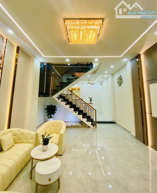 🏡NHÀ BÌNH TÂN 4 TẦNG GIÁP QUẬN 6 MỚI ĐÚC BTCT🏡 ĐẸP MÊ LY HẺM Ô TÔ🏡KO QUY HOẠCH - 2