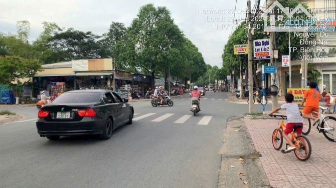 HOT!. Bán lô Mặt Tiền Đường Nguyễn Du, P.Quang Vinh, chỉ 3,8 tỷ - 2