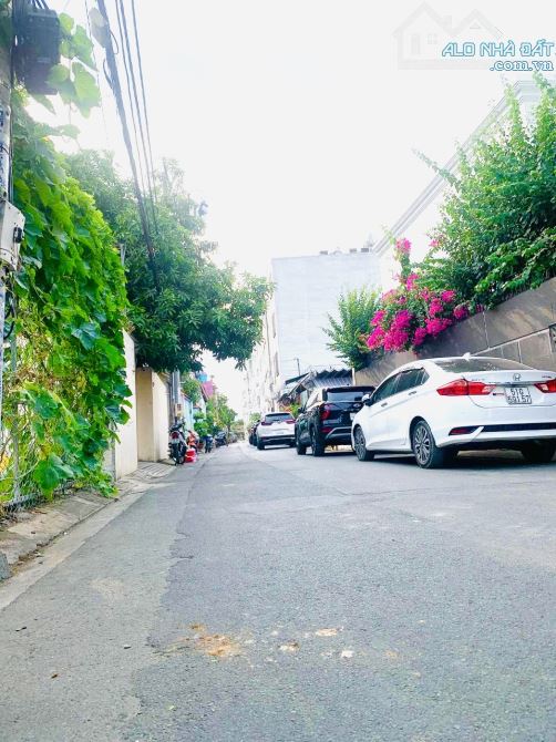 Bán Đất Ngay Đường Trần Não 320m2(11mx28,5m) Giá Chỉ 156 Triệu/m2-CTXD Hầm 5 Tầng - 3