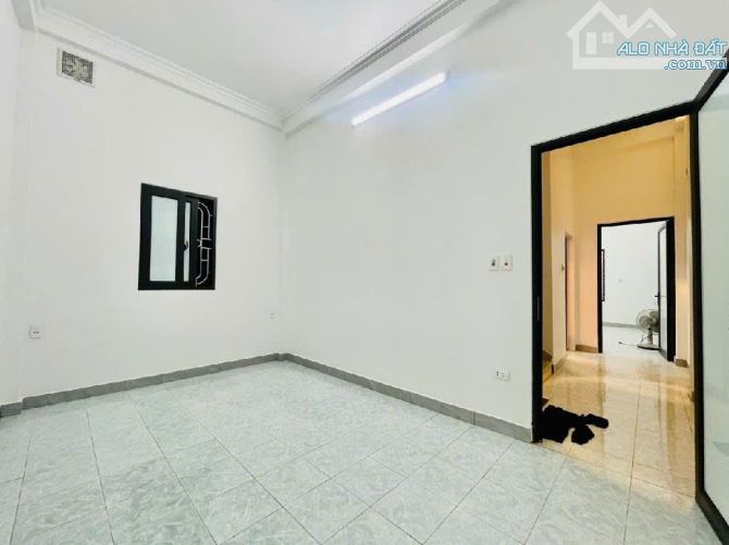 Nhà phố Kim Ngưu - 51 m2 - Nhà đẹp ở ngay, gần phố, ngõ đẹp - Sổ đỏ vuông - Hơn 8 Tỷ - 3