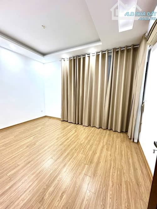 BÁN NHÀ MỸ ĐÌNH  60M2 GIÁ CHỈ 9.5 tỷ - SIÊU PHẨM - NHÀ ĐẸP Ở LUÔN - 3