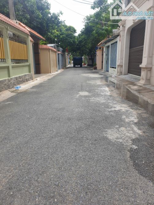 Bán biệt thự vườn Lê Hồng Phong, phường 7