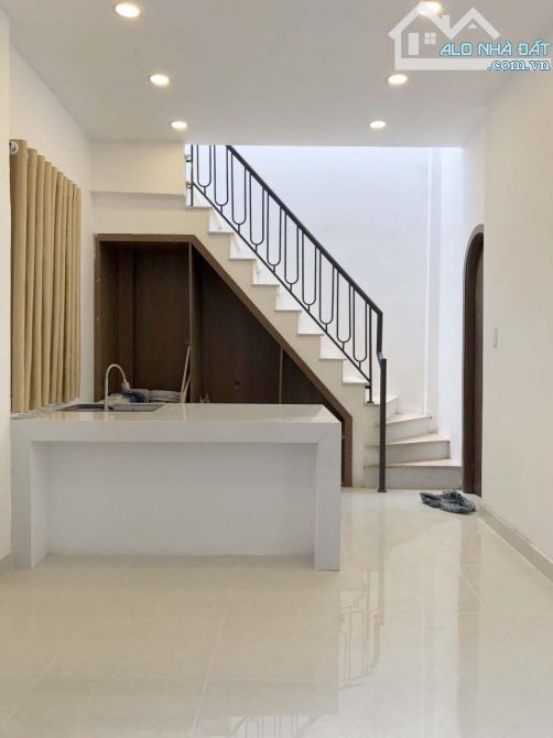 Bán Nhà Gốc Hẻm Hoài Thanh 3.21m x 5.41m Nở Hậu 3.32m- 19.9m- 1 Trệt 1 Lầu 1PN- 2WC F14 Q8 - 1