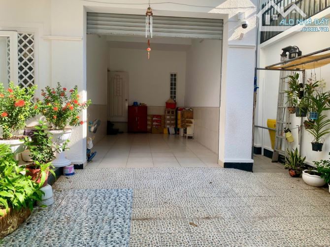 GẤP BÁN BIỆT THỰ PHAN CHU TRINH VŨNG TÀU GẦN BIỂN 200M2 GIÁ 17 TỶ - 1