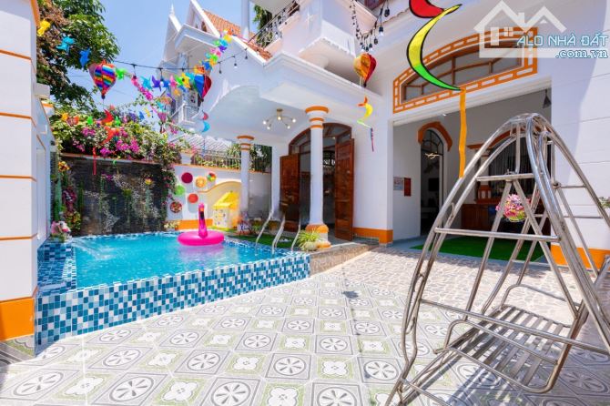 CẦN BÁN GẤP BIỆT THỰ GẦN BIỂN BÃI SAU VŨNG TÀU (200M2) GIÁ 20 TỶ MỚI GẦN HỒ CÔNG VIÊN - 1