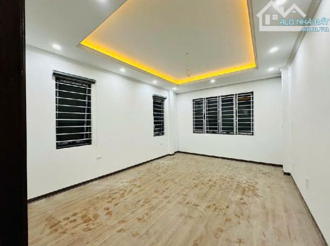 BÁN NHÀ TRẦN ĐẠI NGHĨA Ở LUÔN, GẦN PHỐ, NGÕ 4M, 40M2 GIÁ CHỈ 7.X TỶ - 1