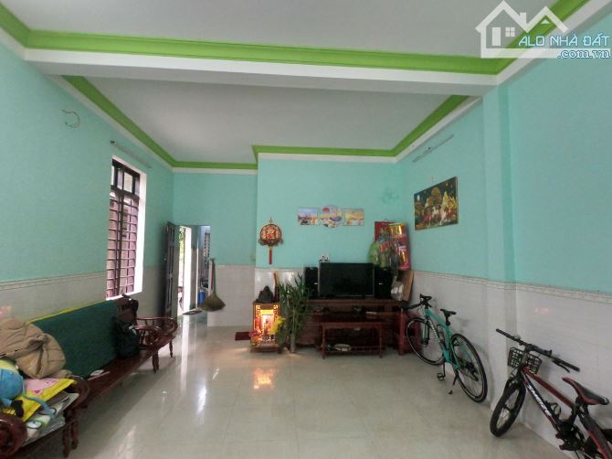 BÁN NHÀ 2 TẦNG MẶT TIỀN ĐƯỜNG HÙNG VƯƠNG, NGAY CHỢ CẨM PHÔ, HỘI AN, 107M2, GIÁ 14.9 TỶ. - 1