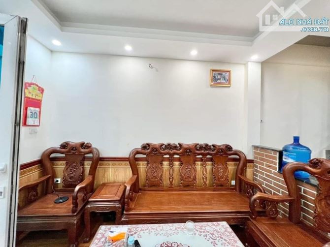 Nhà ngõ 30 Tả Thanh Oai,Cầu Tó,39m 3 tầng,3.5 tỷ,gần ô tô - 2