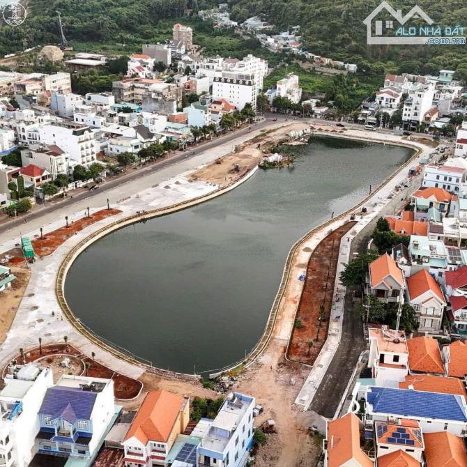 CHỦ BÁN GẤP BIỆT THỰ SỔ HỒNG 210M2 (GẦN HỒ, CÔNG VIÊN, BIỂN) KHU NGHỈ DƯỠNG ĐẲNG CẤP - 2