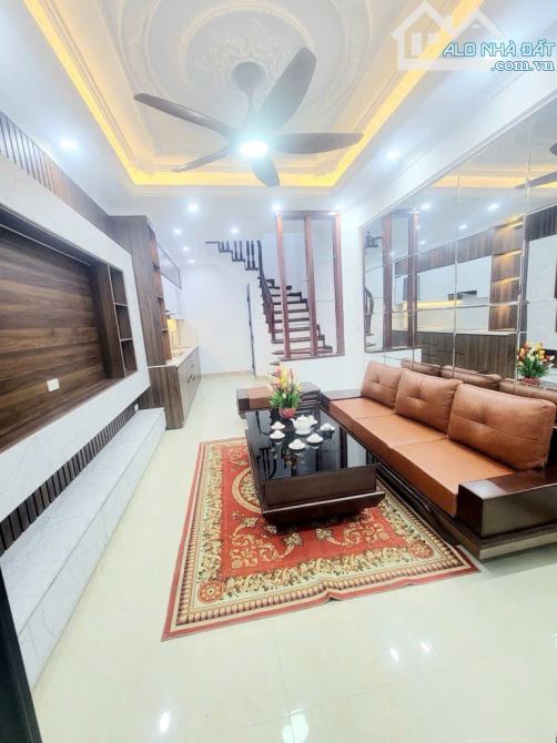 Cần bán nhà Yên Hòa - Cầu Giấy - 30m2 - 2