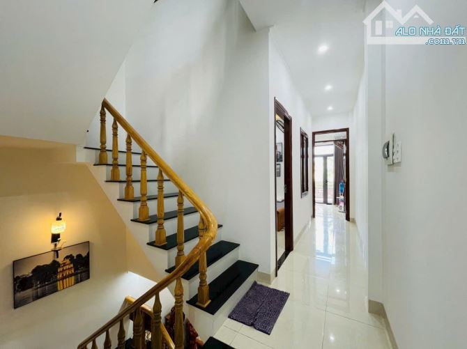 Gấp Bán nhà 2 tầng hẻm ôtô bình giã P10 vũng tàu DT: 63m² giá 4 tỷ 8 - 2