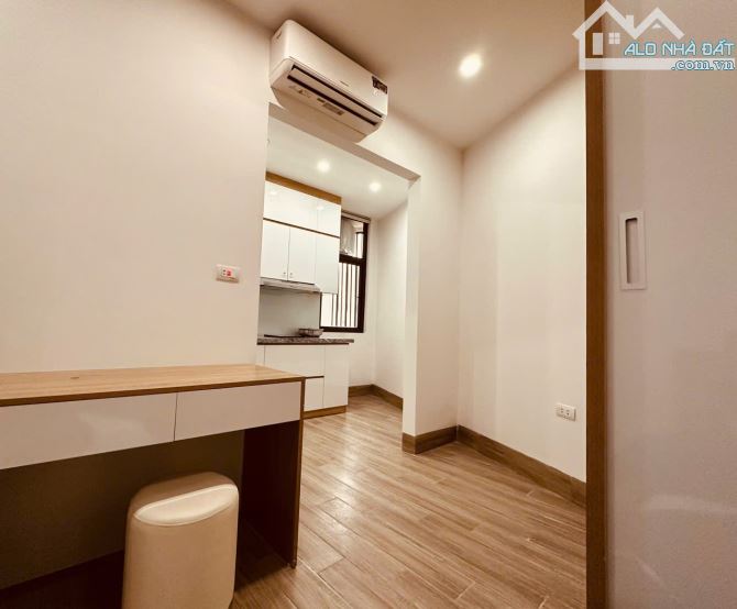Cho thuê chung cư mini thang máy đủ tiện nghi phố Khâm Thiên, ngõ Đại Đồng - 3