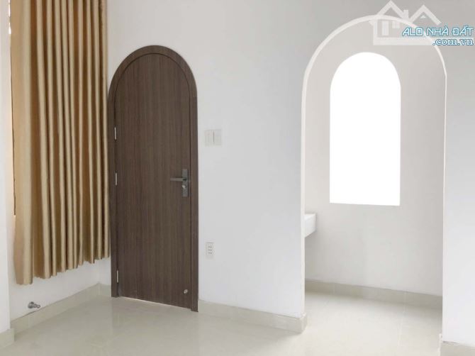 Bán Nhà Gốc Hẻm Hoài Thanh 3.21m x 5.41m Nở Hậu 3.32m- 19.9m- 1 Trệt 1 Lầu 1PN- 2WC F14 Q8 - 3