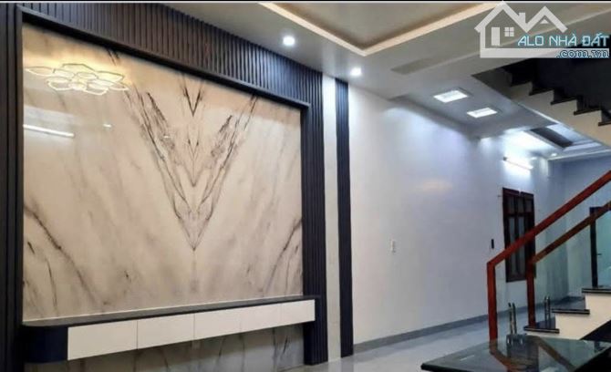 Bán gấp nhà 4 tầng Nguyễn Văn Linh, Vĩnh Niệm, Lê Chân 54m2, giá 4,16tỷ - 4