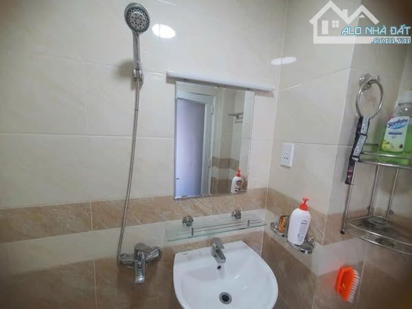 Nhà QL13 Hiệp Bình Phước Thủ Đức, giá 7 tỷ nhỉnh - 5TẦNG -80m2 - Ôtô ngủ trong nhà- Sát MT - 4