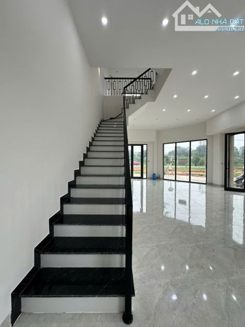 Cho Thuê Căn Shophouse 3 Mặt Tiền Giá Siêu nét - 5