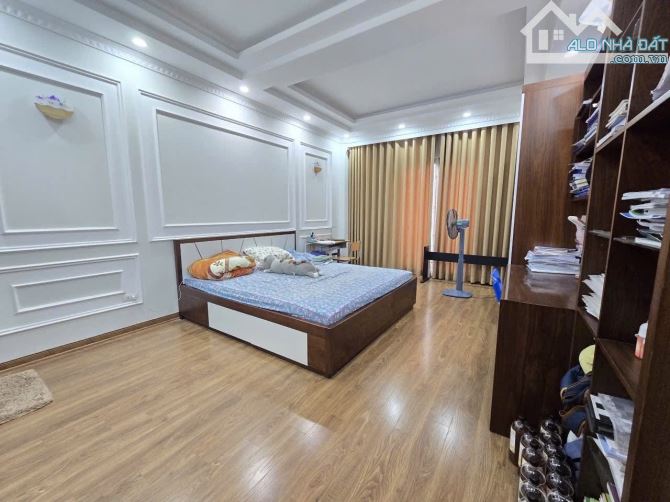 Bán nhà phố VIP Thái Hà - Ô tô tránh - kinh doanh 94m 4 tầng giá 24.5 tỷ - 5