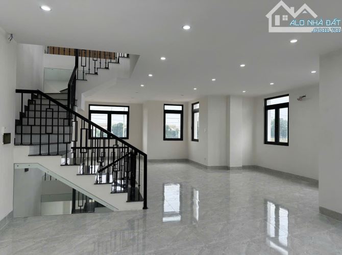 Cho Thuê Căn Shophouse 3 Mặt Tiền Giá Siêu nét - 8