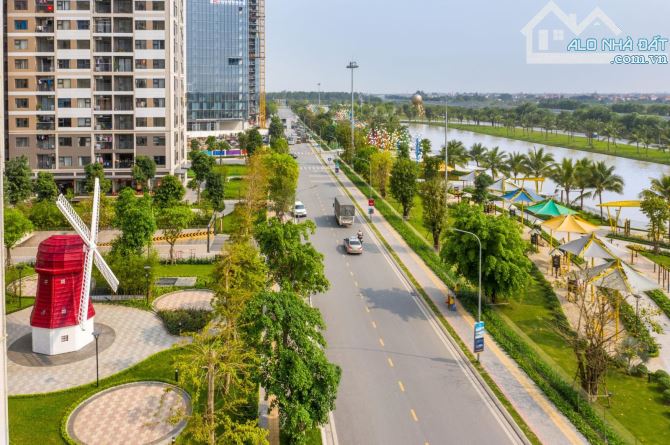 Cắt lỗ bán cấp, Shophouse Sao Biển Vinhomes Ocean Park 1, 140m2 5T 10 tỷ