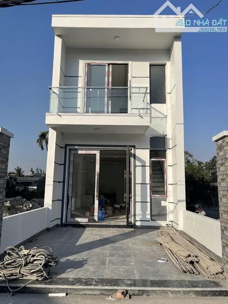 Bán Nhà 2 Tầng Sau UBND P.Hà Khánh. DT:82.6m2 Oto đỗ cửa Giá Rẻ !!!