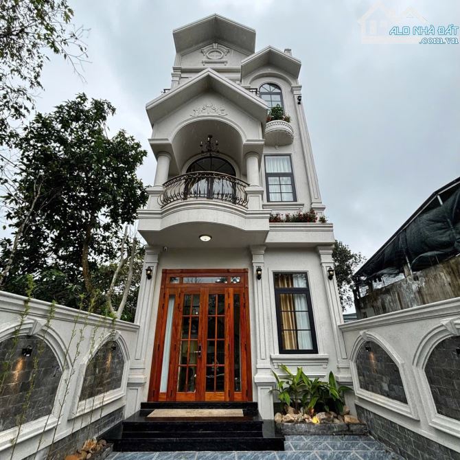 💯 MỞ BÁN VILLA 3 TẦNG, 3 MÊ, PHONG CÁCH TÂN CỔ ĐIỂN TUYỆT ĐẸP MANG TÊN "Tùng Hoa Viên’’