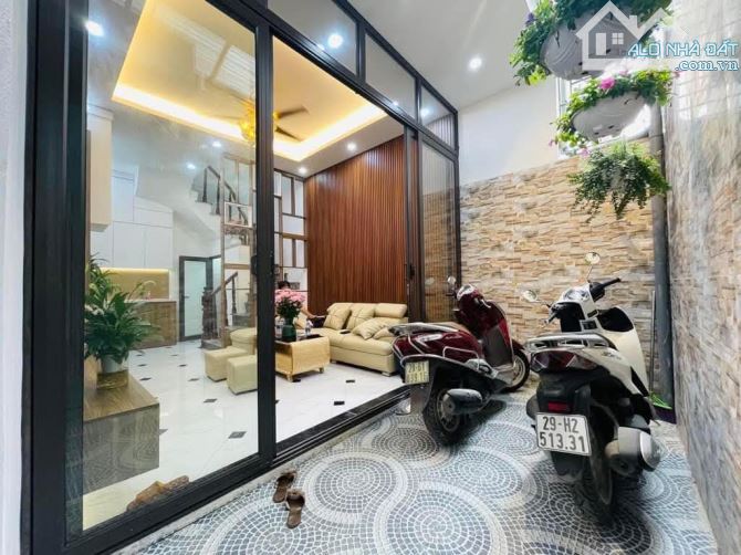 Mậu Lương,38m 5 tầng,tặng thêm 10m để xe 5.2 tỷ