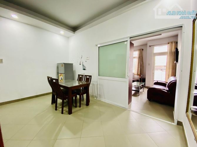Mặt tiền Nguyễn Văn Của - Bến Bình Đông 4.5x20 chỉ 16 tỷ - 2