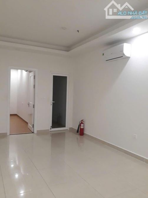 Chung cư Bàu cát,p10,Tân BÌnh:75m2, 2p ngủ,2wc,NTCB,11tr/th - 1