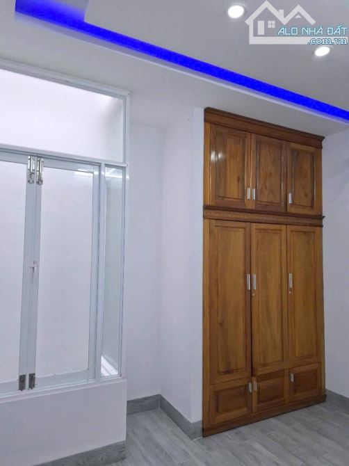 Bán nhà 3 mê mặt đường Nguyễn Thị Yến. 40m2 ngang 4m giá 3tỷ2 - 1