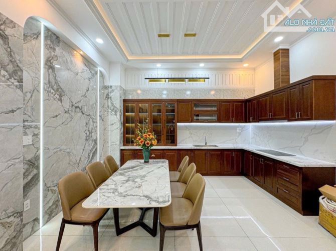 Kiều Đàm, nhà đẹp ở ngay, 80m2 chỉ 9 tỷ nhỉnh - 1