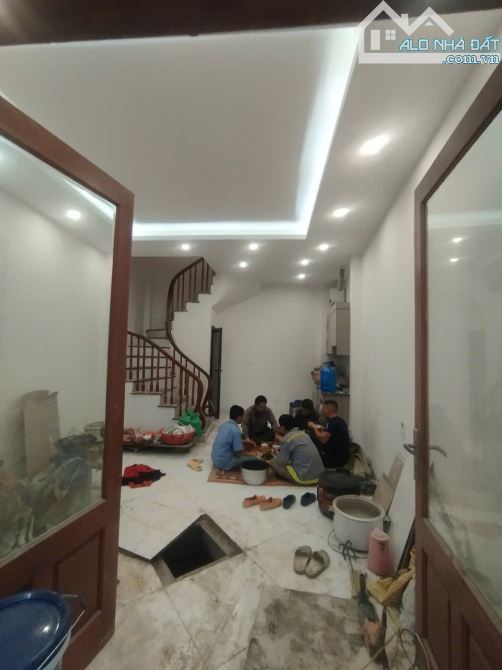 Cần Bán Nhanh 1 Căn 30m2, Xây Mới, Ngõ nông Tại Văn Trì Giá Hơn 4 tỉ - 1