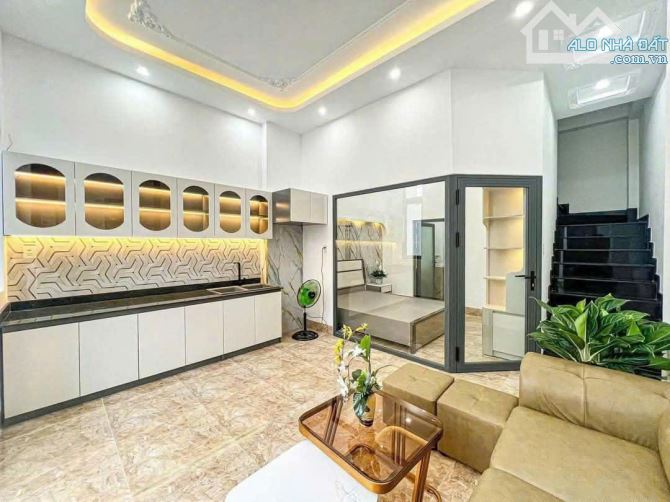 HÀNG HIẾM ! GIÁ RẺ ! NHÀ ĐẸP sát BIỂN MỸ KHÊ: 70m² 5mx14m - 3 TẦNG 3 PN 3 WC - 1