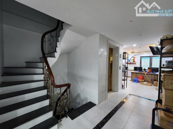 Bán nhà mới xây, cực đẹp Hoàng Hoa Thám, Ba Đình,thang máy, 20m ra oto tránh 45m 6 tầng - 1
