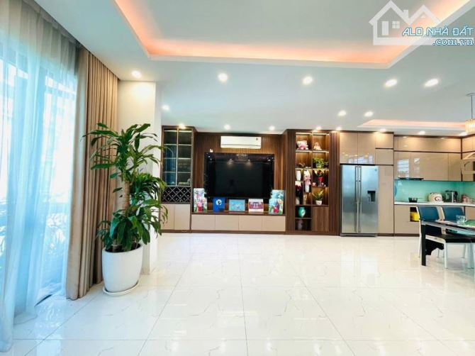 BÁN LIỀN KỀ VLUCXURY KIẾN HƯNG 75M - 5T  THANG MÁY GIÁ HƠN 17 TỶ  - NHÀ ĐẸP FUN NỘI THẤT . - 1