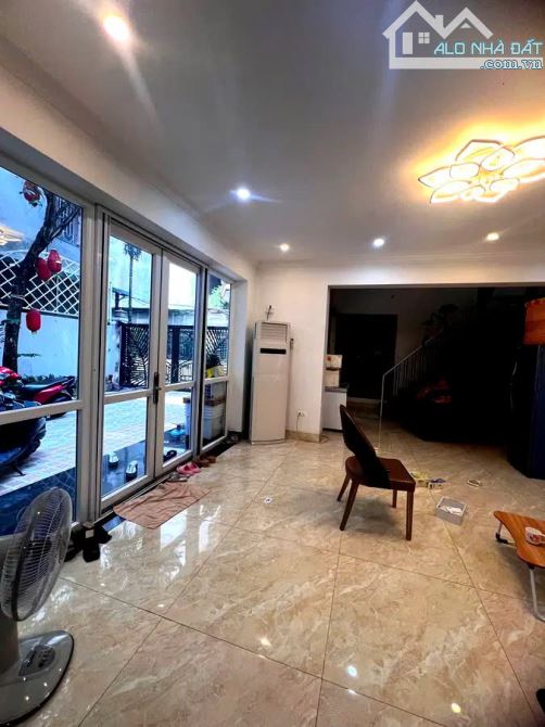 NGỌC HÀ, BA ĐÌNH, 116M2 5 TẦNG MT 7M GIÁ 28,5 TỶ- MẶT NGÕ- NHÀ ĐẠO DIỄN NỔI TIẾNG- TRUNG - 1