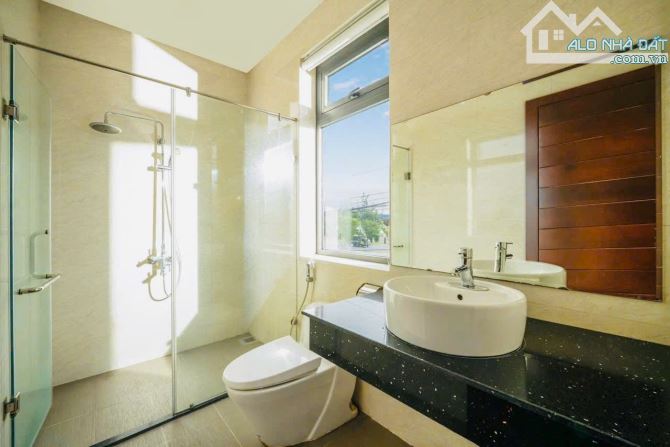 BÁN BIỆT THỰ BIỂN NGUYỄN TẤT THÀNH - VỊ TRÍ ĐẸP GIÁ TỐT - 16