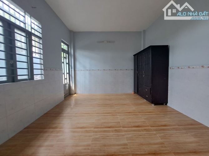 BÁN NHÀ SHR DT 117M2 GIÁ 2 TỶ 600 TRIỆU TẠI 826C ĐƯỜNG LÊ VĂN LƯƠNG. - 2