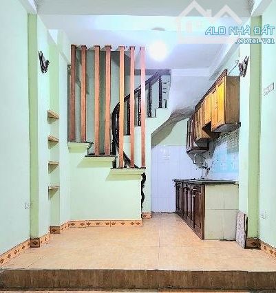 Bán Nhà Trương Định 28m², 5 Tầng, Giá 4.44 Tỷ,Oto 20m-sổ riêng - 2