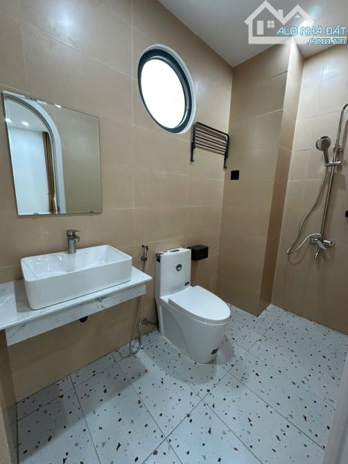 NHÀ đẹp HIỆN ĐẠI HẺM 66 ĐỖ XUÂN HỢP - Tân Lợi - Thổ cư  100% - 3