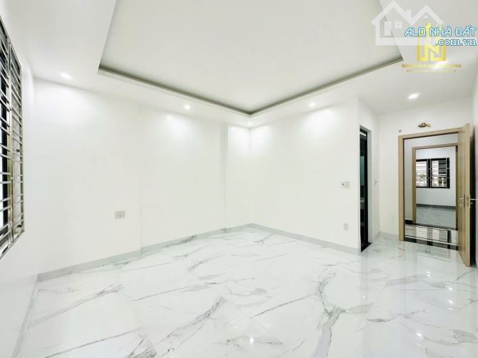 Bán nhà tại Trần Nguyên Hãn , Lê Chân GIÁ  4 ty 3 - 4