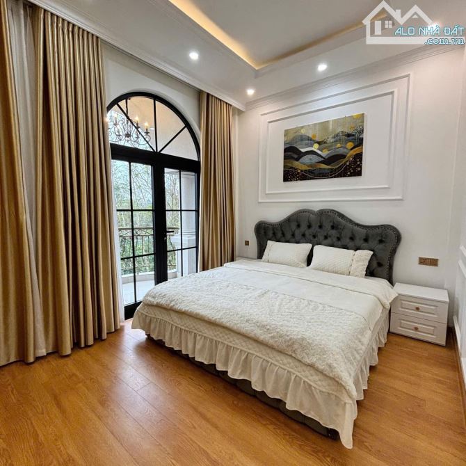 MỞ BÁN VILLA 3 TẦNG, 3 MÊ, PHONG CÁCH TÂN CỔ ĐIỂN TUYỆT ĐẸP MANG TÊN "Tùng Hoa Viên" FULL - 4