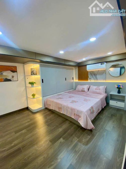 LÊN SÓNG NHÀ ĐẸP LUNG LINH NGAY QUANG TRUNG NGANG 4.05M DÀI 9.5M SỔ CN 38M² TRUNG TÂM P.10 - 4