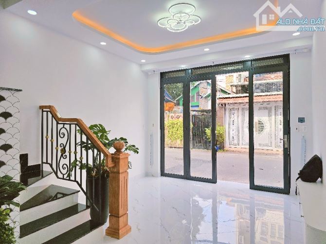 HẺM XE HƠI 8M ĐẸP NHẤT LÊ VĂN THỌ - THÔNG MỌI HƯỚNG - THUẬN TIỆN VỪA Ở VỪA KINH DOANH 5.3 - 4