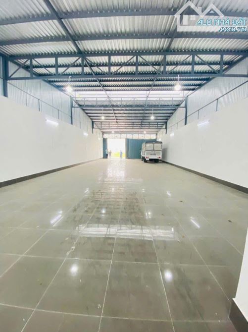 Nhà xưởng giá cực tốt cuối năm ở ngay mt Lê Minh Nhựt, Tân Thông Hội, Củ Chi, 386m2,1ti120 - 4